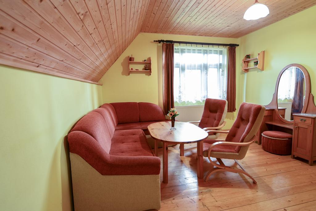 Gazdovsky Dvor "U Tlaciarov" Liptovský Trnovec Exterior foto